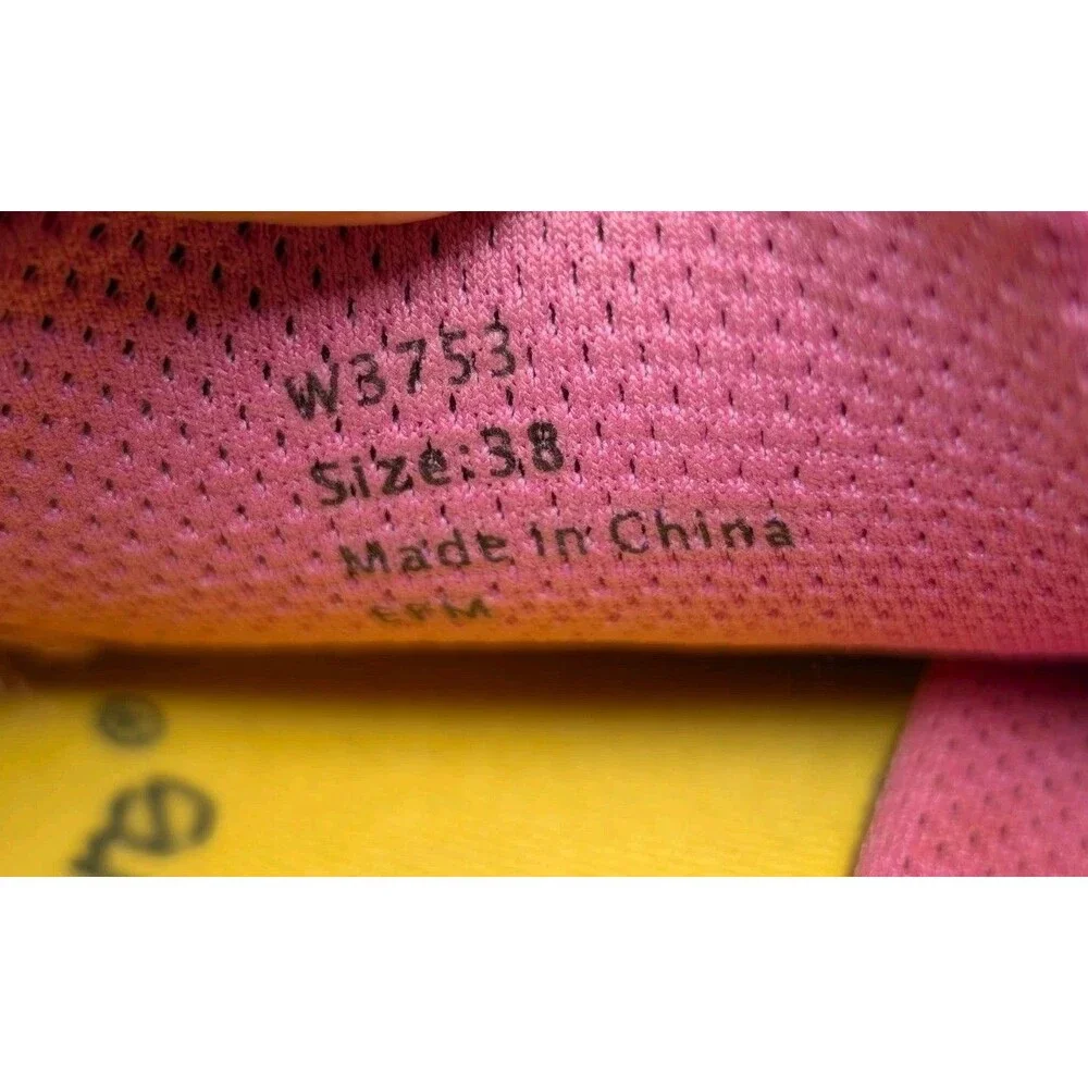 EUC Vibram FiveFingers W3753 Toe Shoes Gray Pink Womens Size 38 EU
